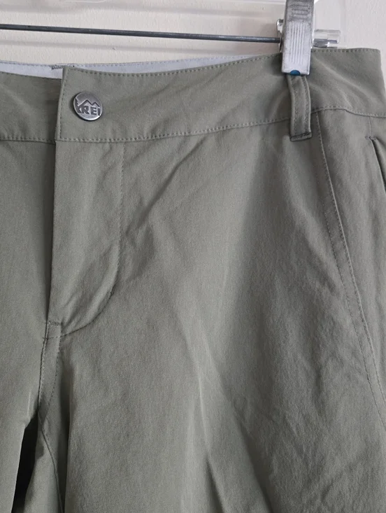 Rei Womens Nylon Convertible Capri Pants Size 6 Olive - Picture 3 of 16